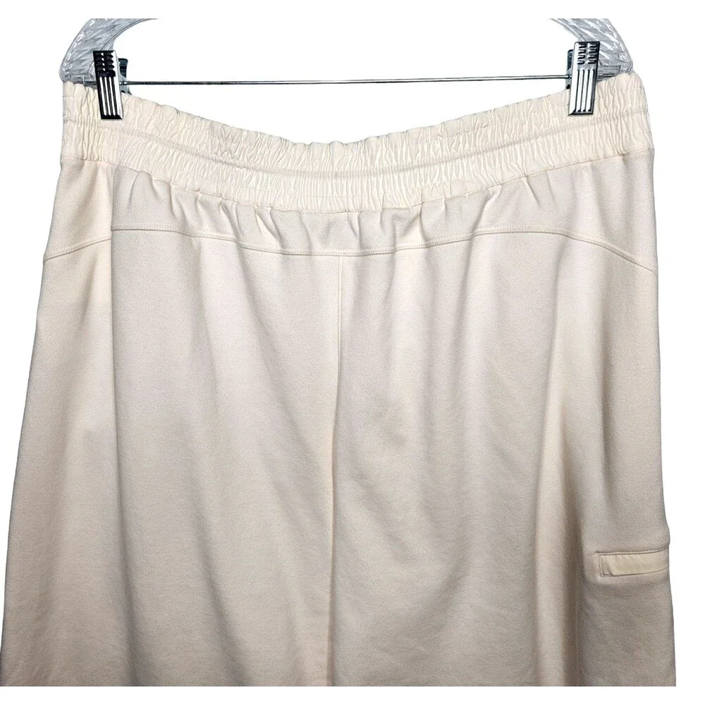 ATHLETA Triumph Hybrid Wide Leg Cropped Sweatpants Ivory Cream Womens XL - Picture 9 of 13